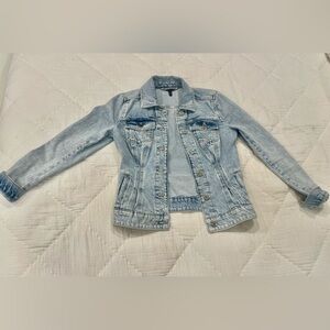 WHBM Seamed Light Wash Denim Jacket - Size XXS